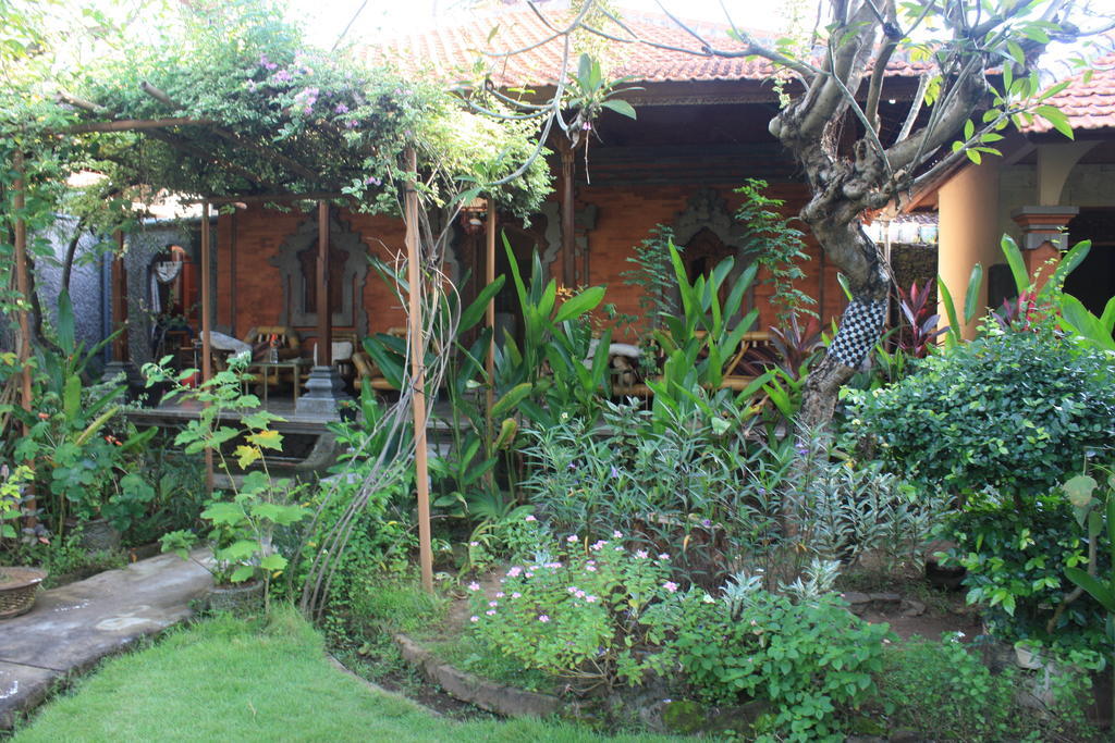 Cleopatra Beach Bungalows 호텔 러비나 외부 사진